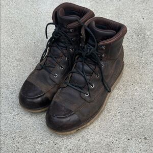 Red Wing Boots -Traction Tred Lite Men's 6" Waterproof Soft Toe Boot (Size 10.5)